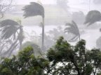 Cyclone Debbie: Monster storm batters Australia (VIDEO)