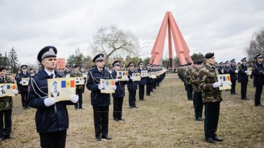 Dniester war: Top officials, veterans lay flowers to heroes (PHOTO REPORT)