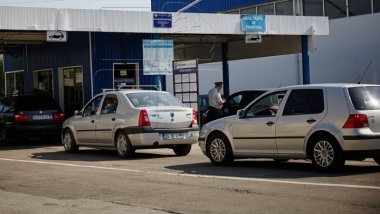 Simplifying customs quality checking procedures to prevent queues