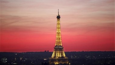 Paris, London plan Brexit-busting business, tourism tie-up