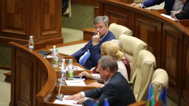 Parliament committee forwards bill stripping MPs from immunity for first reading