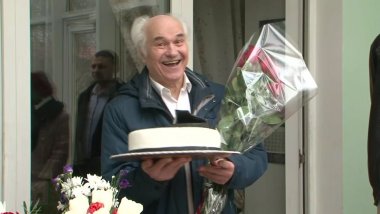 Master Eugen Doga celebrates 80th anniversary. House full of people came to congratulate the artist 