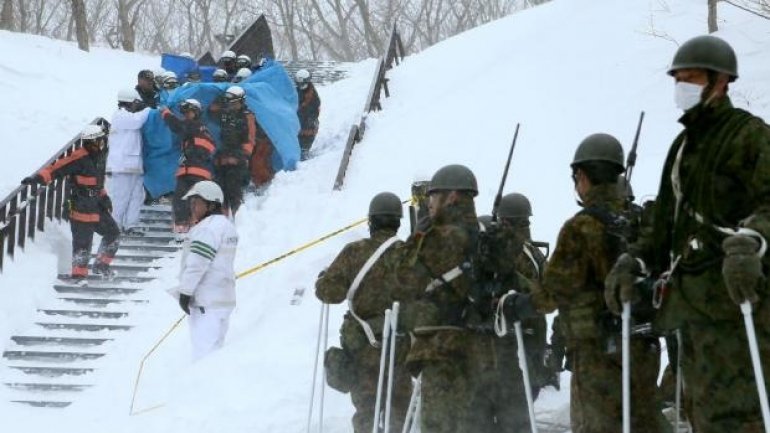 Eight school children feared dead in Japanese avalanche (PHOTO/VIDEO)