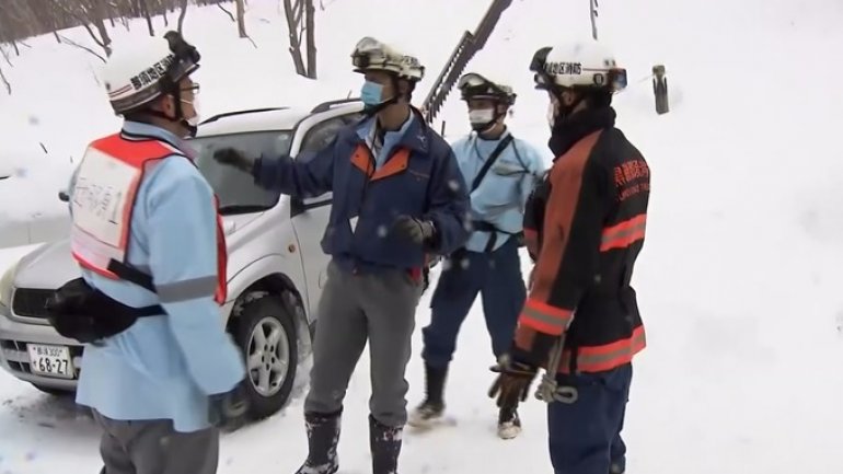 Eight school children feared dead in Japanese avalanche (PHOTO/VIDEO)