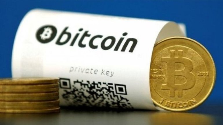 Bitcoin value tops gold for first time