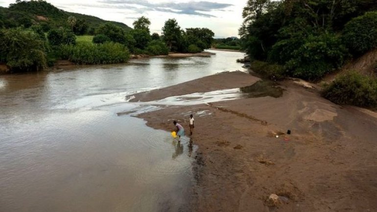 Zimbabwe hit by deadly floods after drought