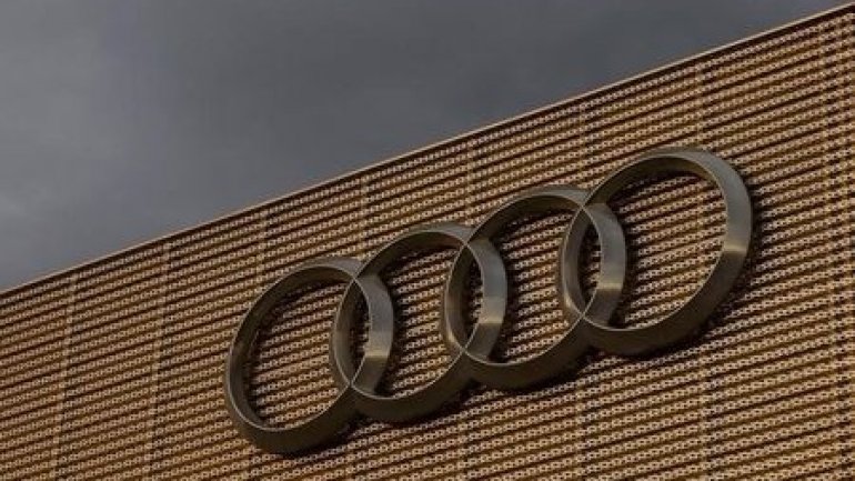 German prosecutors search Audi's quarters