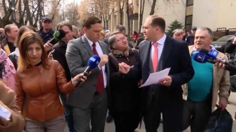 Ion Ceban to Năstase: Andrei, come back! I just want to answer your questions! (VIDEO)