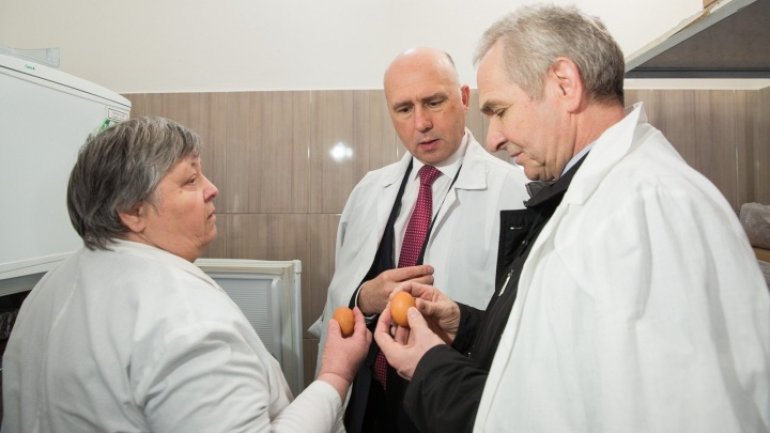 New cases of bad food quality in kindergartens. PM Pavel Filip asks for EMERGENCY CHECKS