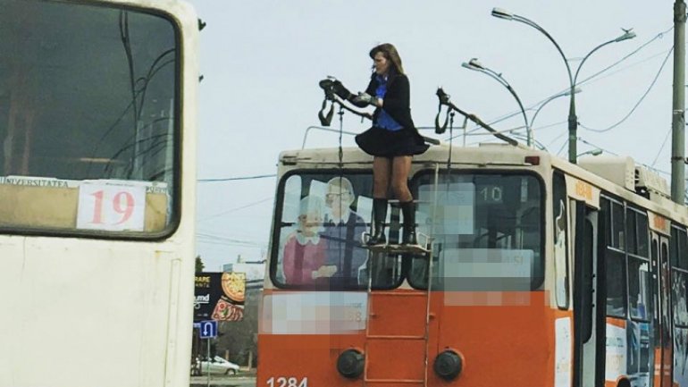 VIRAL PHOTO. Trolleybus driver becomes Facebook star after being captured wearing skirt and changing horns