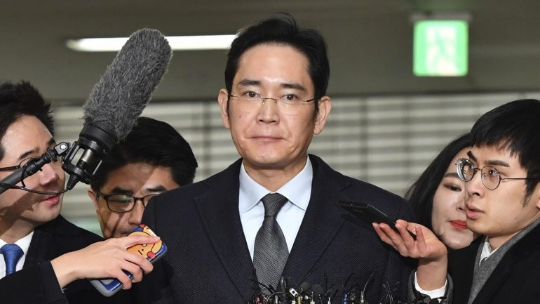 Samsung chief Lee Jae-Yong on trial for bribery