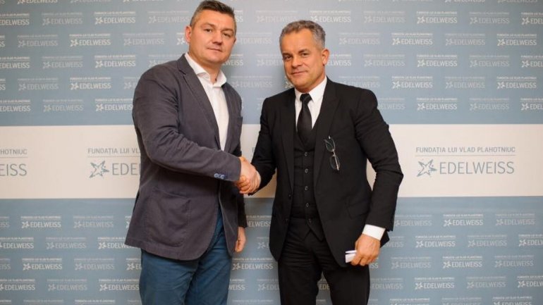 Moldovan swimmer Ion Lazarenco has met with founder of "Edelweiss" Foundation, Vlad Plahotniuc (PHOTO)