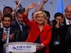 French election: Le Pen pledges to suspend immigration