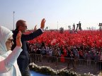 Turkey's Erdogan cheered by crowd ahead of referendum on getting more powers