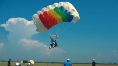 Skydiving season OPENED at Vadul lui Voda airfield 