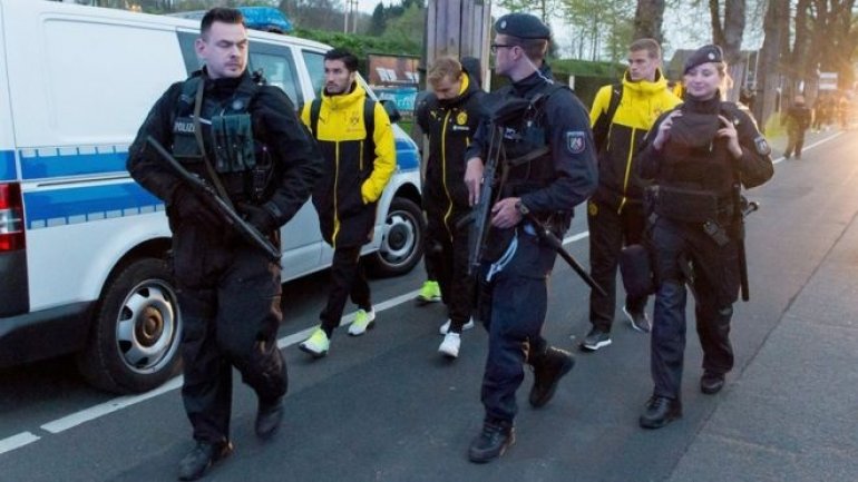 Borussia Dortmund attack: Police investigate Islamist link