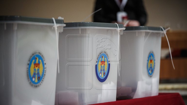 Poles in Moldova stand for uninominal voting system 