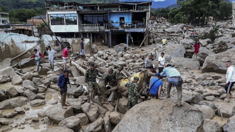 Colombia mudslides kill more than 200 (PHOTO)