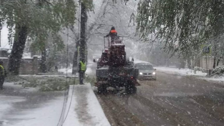 April snow causes HAVOC in Moldova (PHOTO/VIDEO)