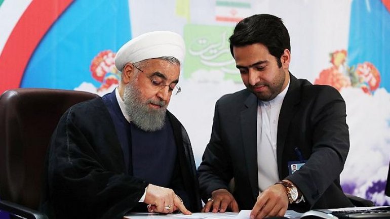 Over 1,000 register to run for presidency in Iran (VIDEO) 