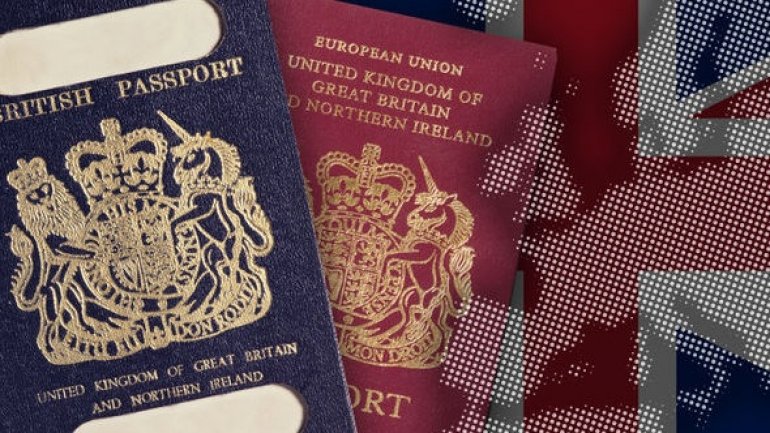 UK could return to blue passports 