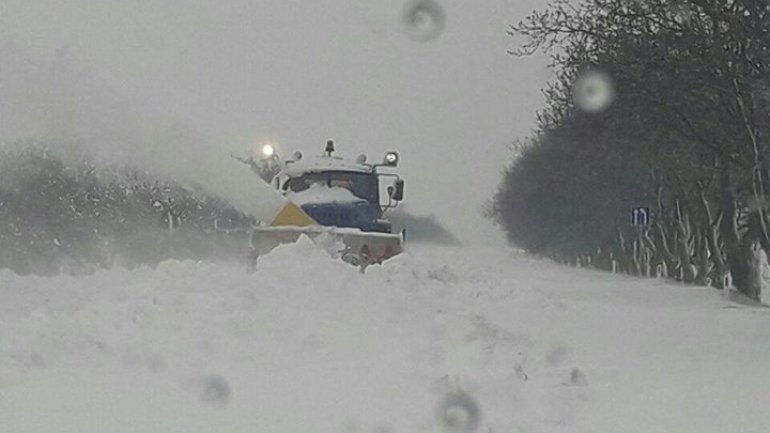 SECOND day of snowstorm in Moldova. Blizzard SHUTS DOWN most of the country (PHOTO/VIDEO)