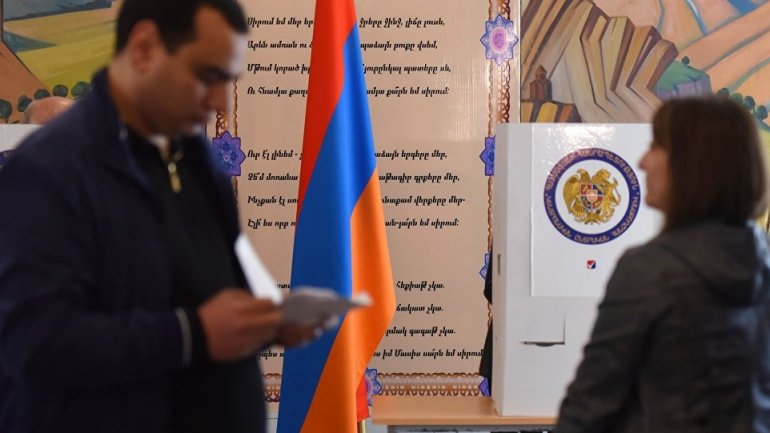 Ruling party of Armenian president reportedly wins Sunday elections