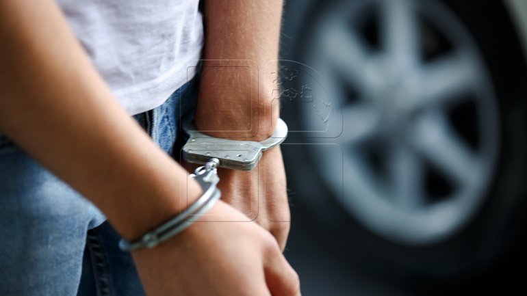 Two DETAINED by police for theft and drug possession (VIDEO)