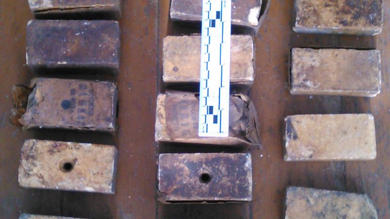 Moldovan intelligence officers nab man keeping explosives (PHOTO/VIDEO)