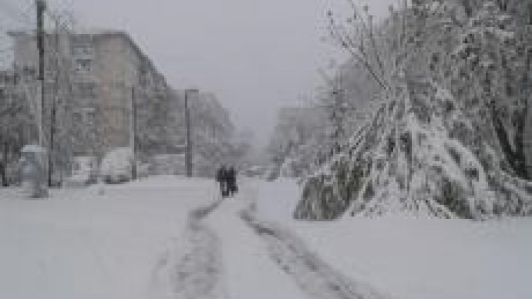 SECOND day of snowstorm in Moldova. Blizzard SHUTS DOWN most of the country (PHOTO/VIDEO)