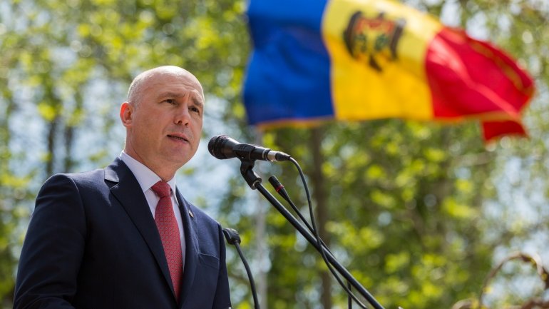 PM Pavel Filip says state flag is our symbol of INDEPENDENCE and SOVEREIGNTY  