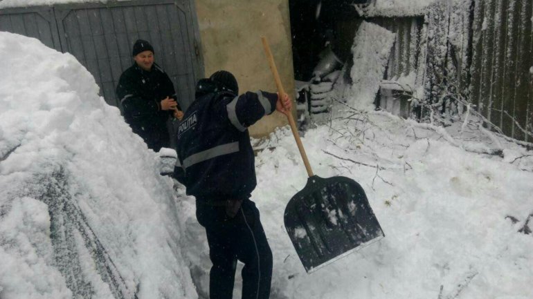 SECOND day of snowstorm in Moldova. Blizzard SHUTS DOWN most of the country (PHOTO/VIDEO)