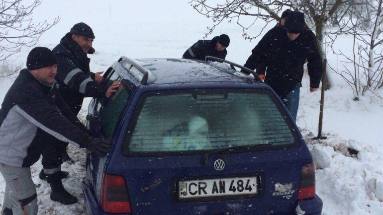 SECOND day of snowstorm in Moldova. Blizzard SHUTS DOWN most of the country (PHOTO/VIDEO)