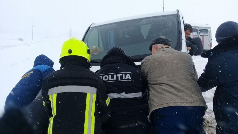 SECOND day of snowstorm in Moldova. Blizzard SHUTS DOWN most of the country (PHOTO/VIDEO)