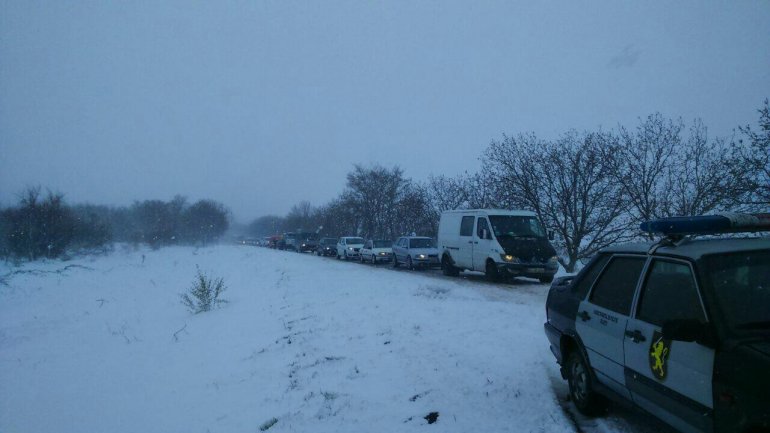 SECOND day of snowstorm in Moldova. Blizzard SHUTS DOWN most of the country (PHOTO/VIDEO)