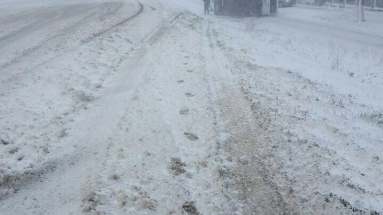 SECOND day of snowstorm in Moldova. Blizzard SHUTS DOWN most of the country (PHOTO/VIDEO)