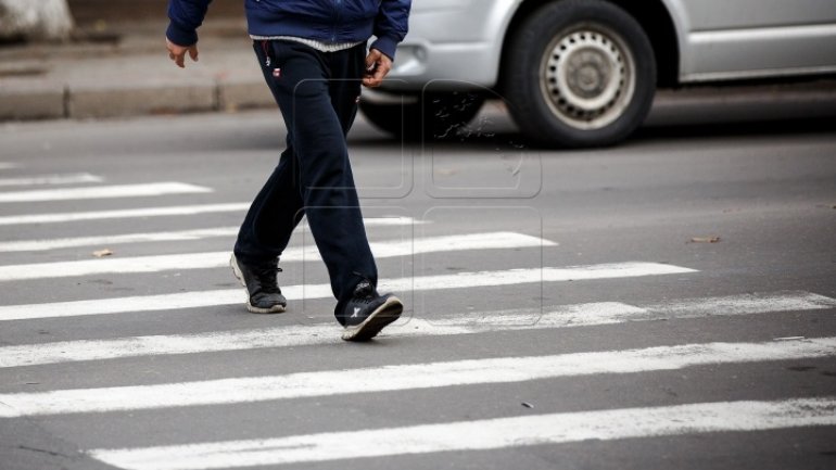 While crossing street on crosswalk woman was hit fully by car 