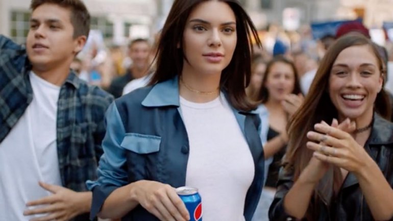 Pepsi withdraws advert after social media backlash (VIDEO)