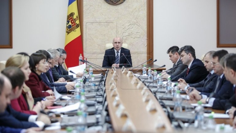 Moldova calls off two ambassadors