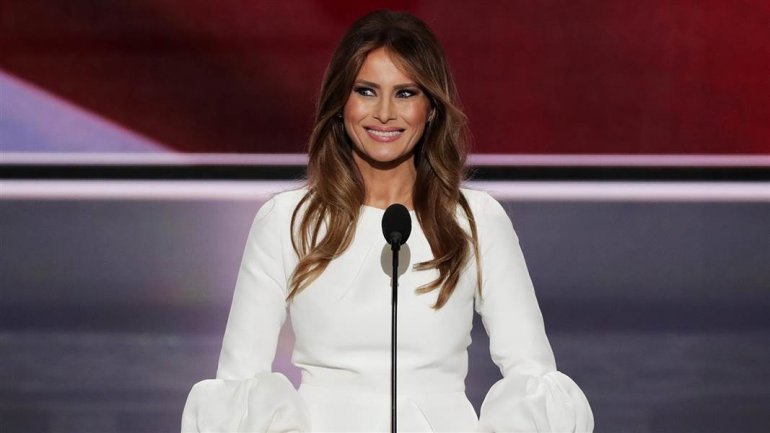 Melania Trump wins damages from Daily Mail over 'escort' allegation