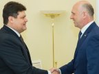 Pavel Filip held meeting with Belarus ambassador to Moldova (PHOTO)