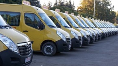 Romania’s school minibuses reach Chisinau