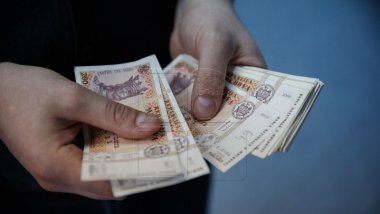 Five customs officers, HELD over suspicions of getting protection fees