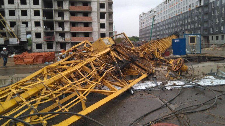 Moscow reports 16 deaths after freak winds (PHOTO/VIDEO)