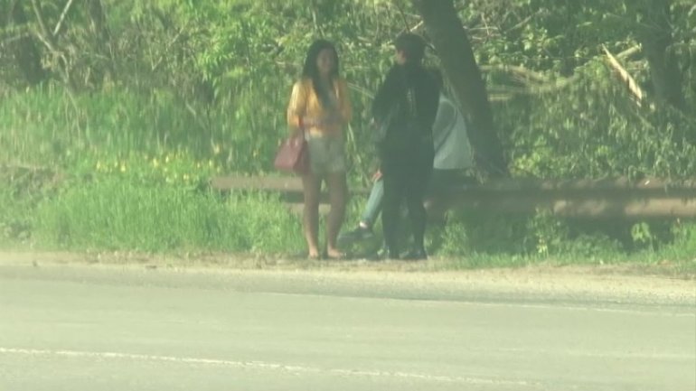 Prostitutes appear on renamed street in Chisinau