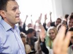 Russian opposition leader Navalny starts presidential bid (VIDEO)