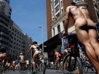 Cyclists strip off for more road safety (VIDEO)