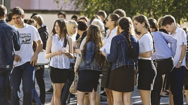 School uniforms might become mandatory in Moldova