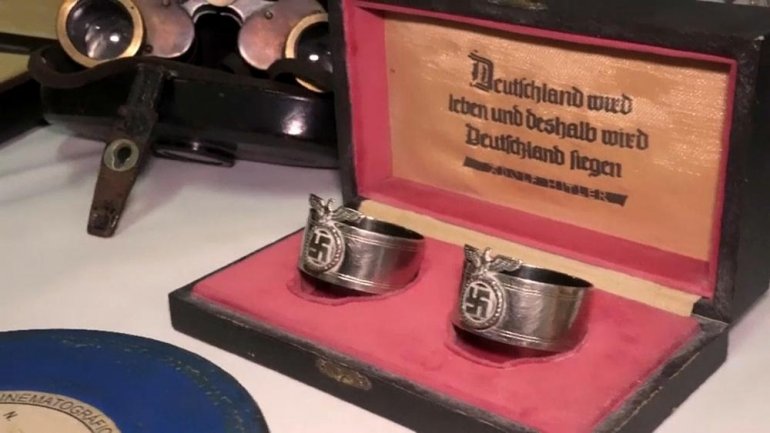 Nazi relics hidden behind sliding bookcase in Argentina (VIDEO)