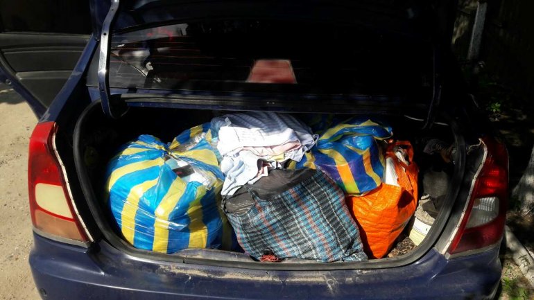 Clothing worth of 40 THOUSAND LEI identified and seized by Border Police (PHOTO)